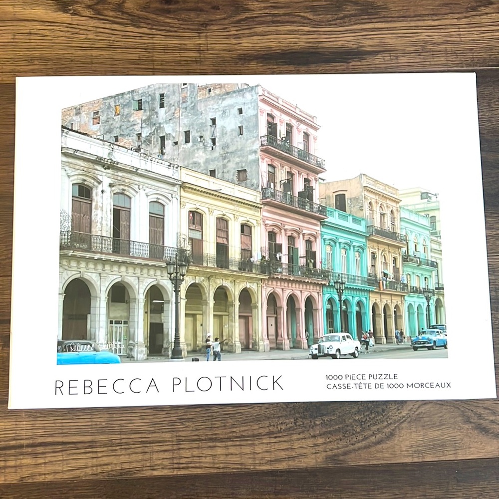 1000 Piece Puzzle - “On The Streets Of Havana”